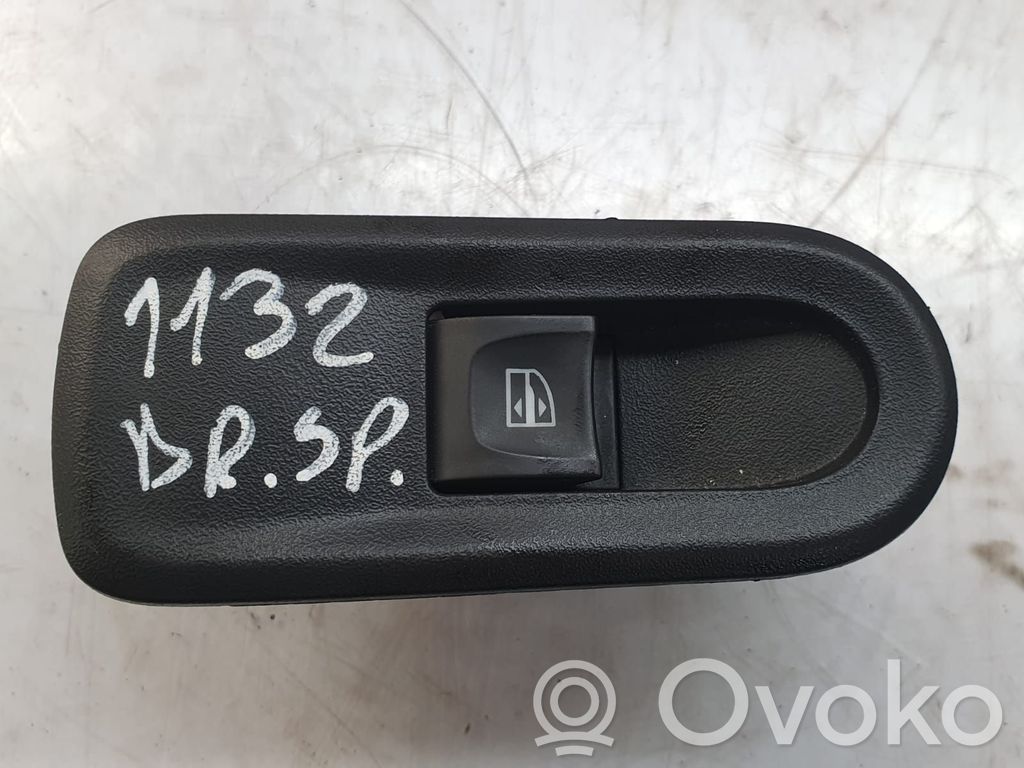 Electric window control switch   254217475R