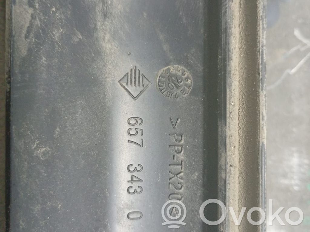 BMW 3 E90 E91 Ilmanoton letku 