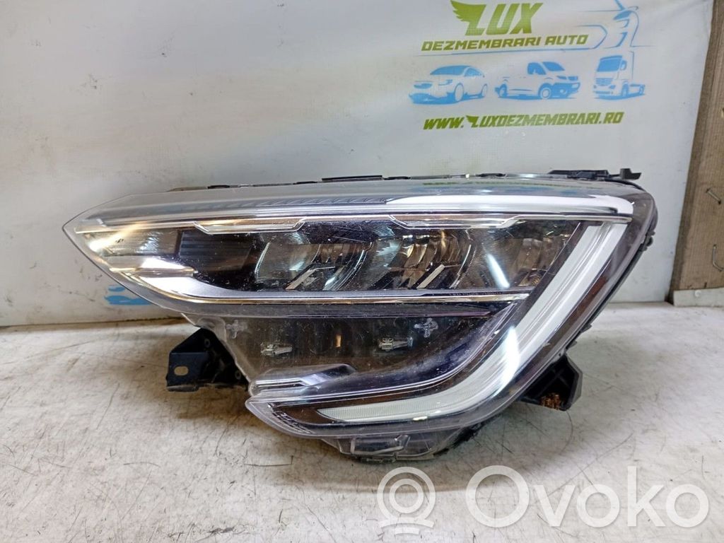 Renault Arkana Lampa przednia 