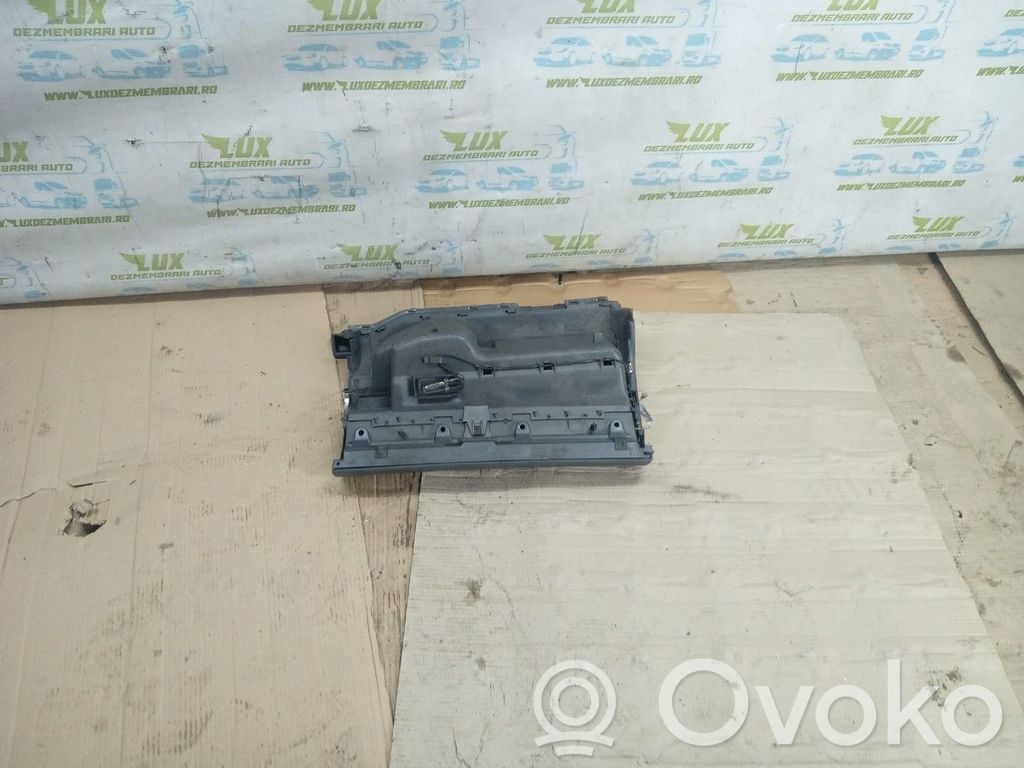 Guantera   1M1857922