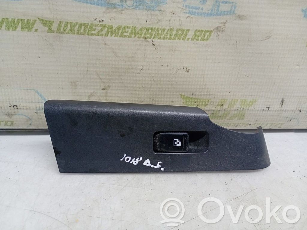 Chevrolet Aveo Electric window control switch 
