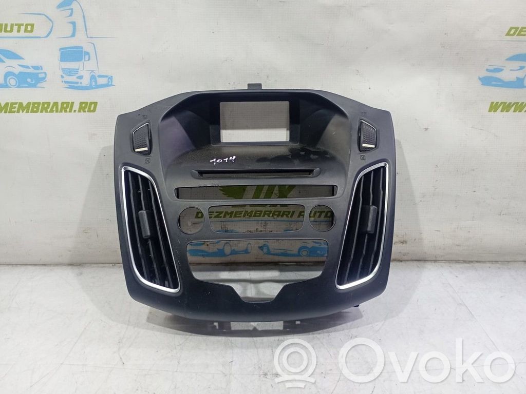 Ford Focus Dashboard trim 