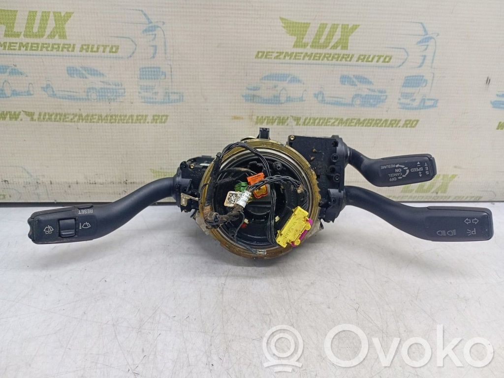 Boutons / interrupteurs volant   4E0953549
