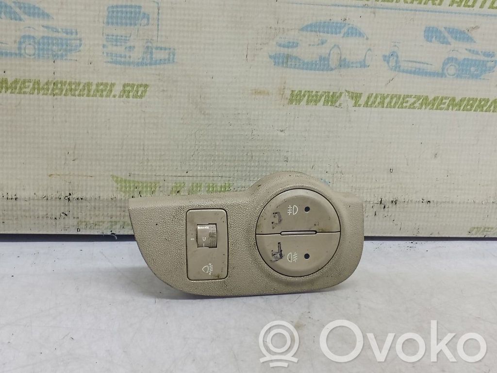 Hyundai Accent A set of switches 