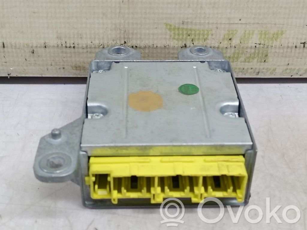 Module de contrôle airbag   DF7357K30B