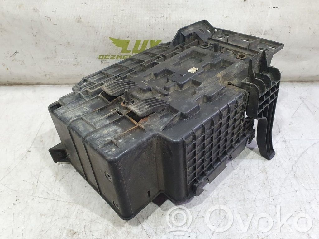 Battery bracket   9656705880