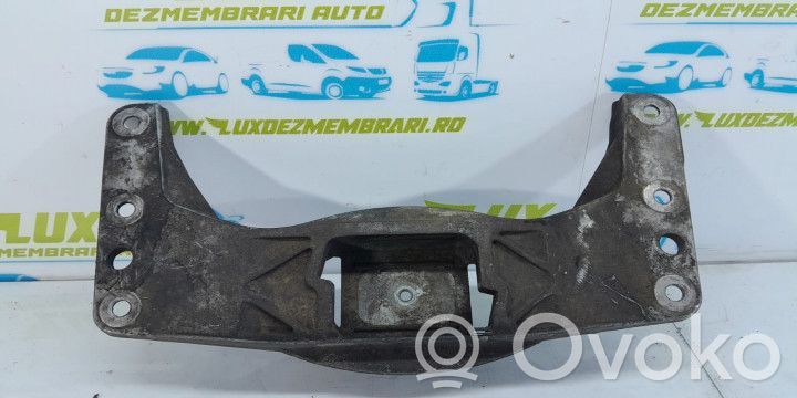 BMW 5 E60 E61 Vaihdelaatikon kiinnitys 