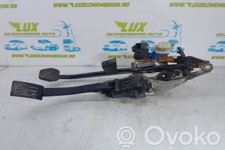 Педаль   3M519F836BE