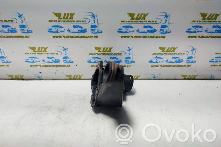 Engine mounting bracket   037103772B,037103772B
