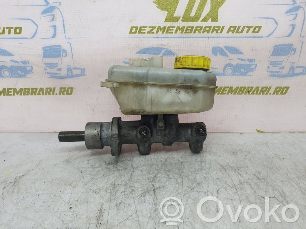 Volkswagen Polo Cilindro de freno maestro 