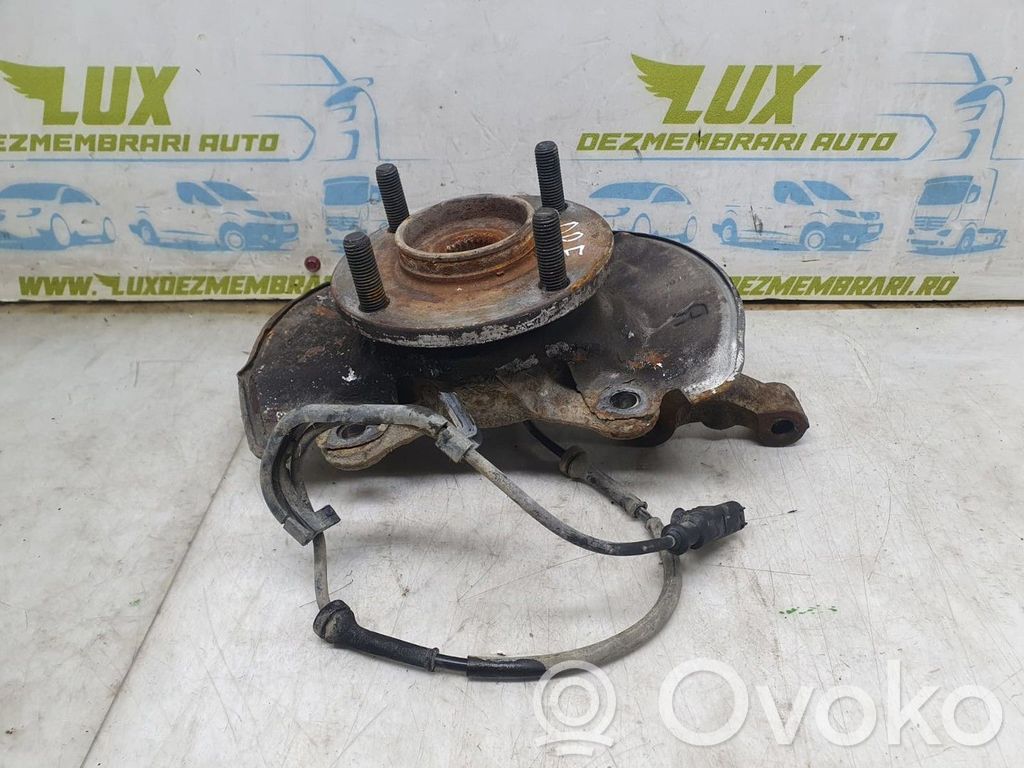 Smart ForFour I Front wheel hub spindle knuckle 