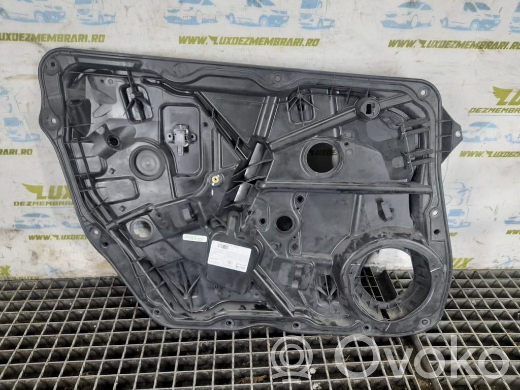 Mercedes-Benz GLE AMG (W166 - C292) Macara ușă față cu motor 