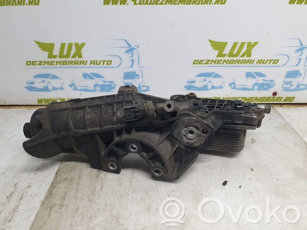 Oil filter mounting bracket   70307311