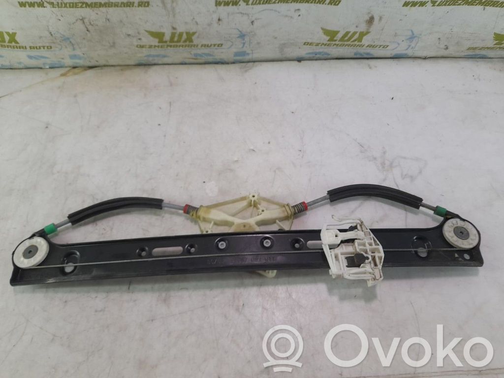Asiento trasero   3330011