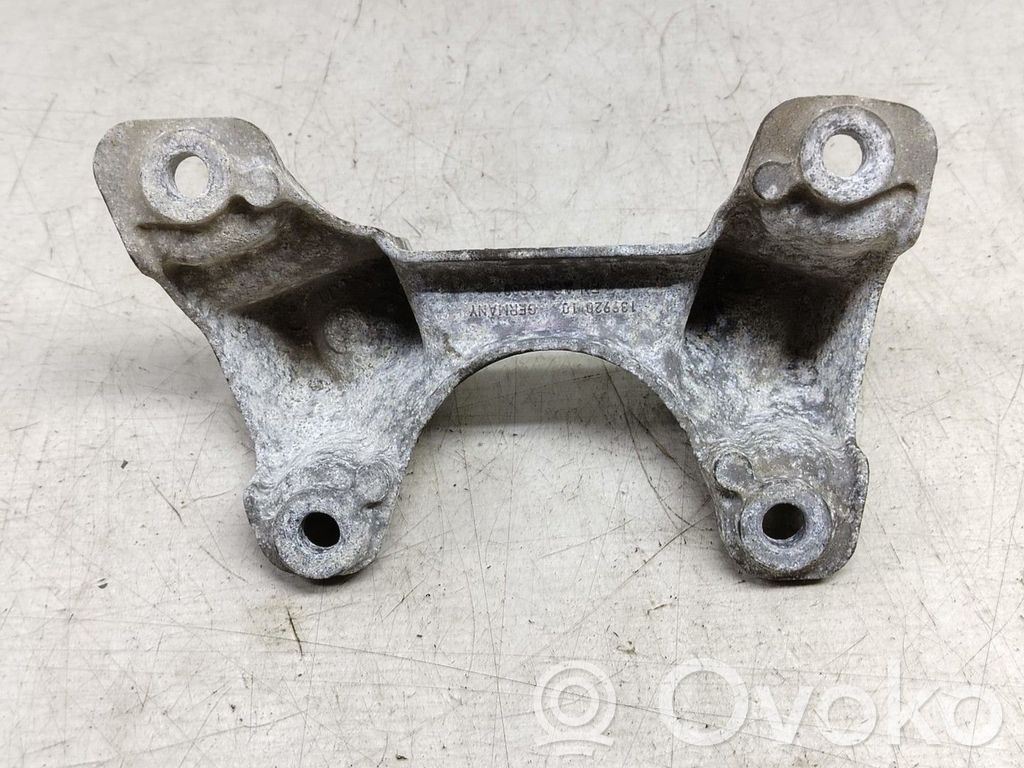 Gearbox mount   2232677410501