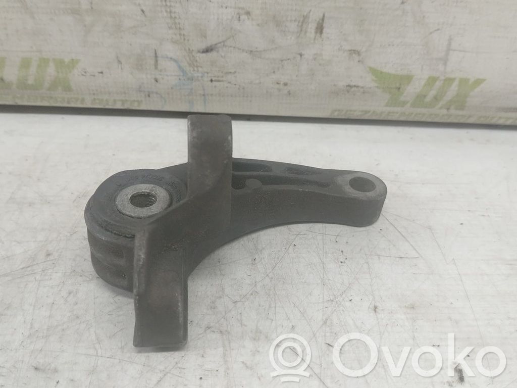 Peugeot 207 Gearbox mount 