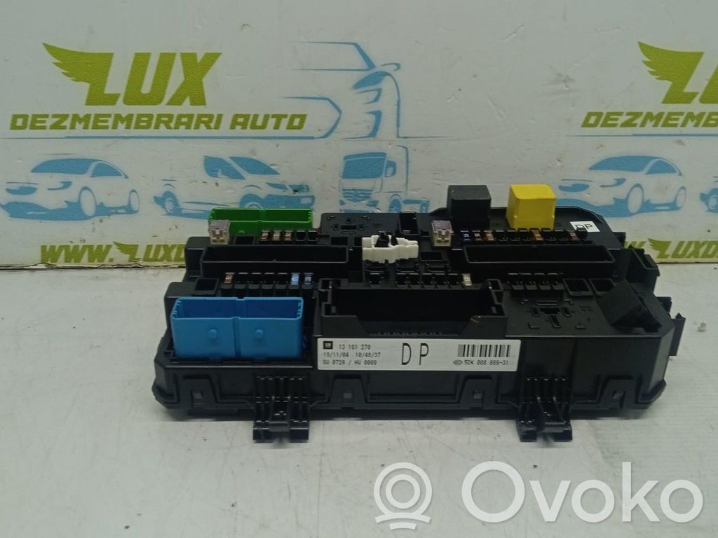 Opel Astra H Set scatola dei fusibili 