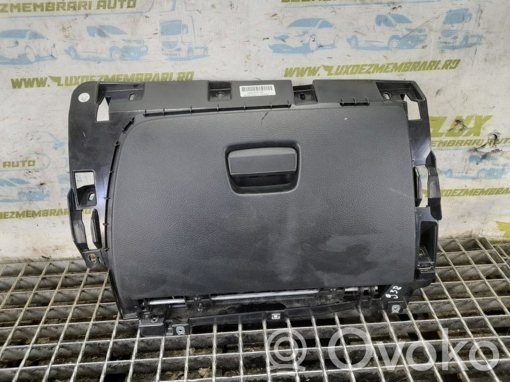 Guantera   299131310