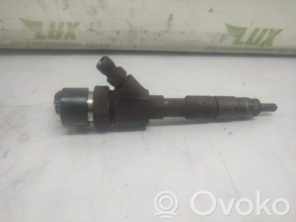 Inyector de combustible