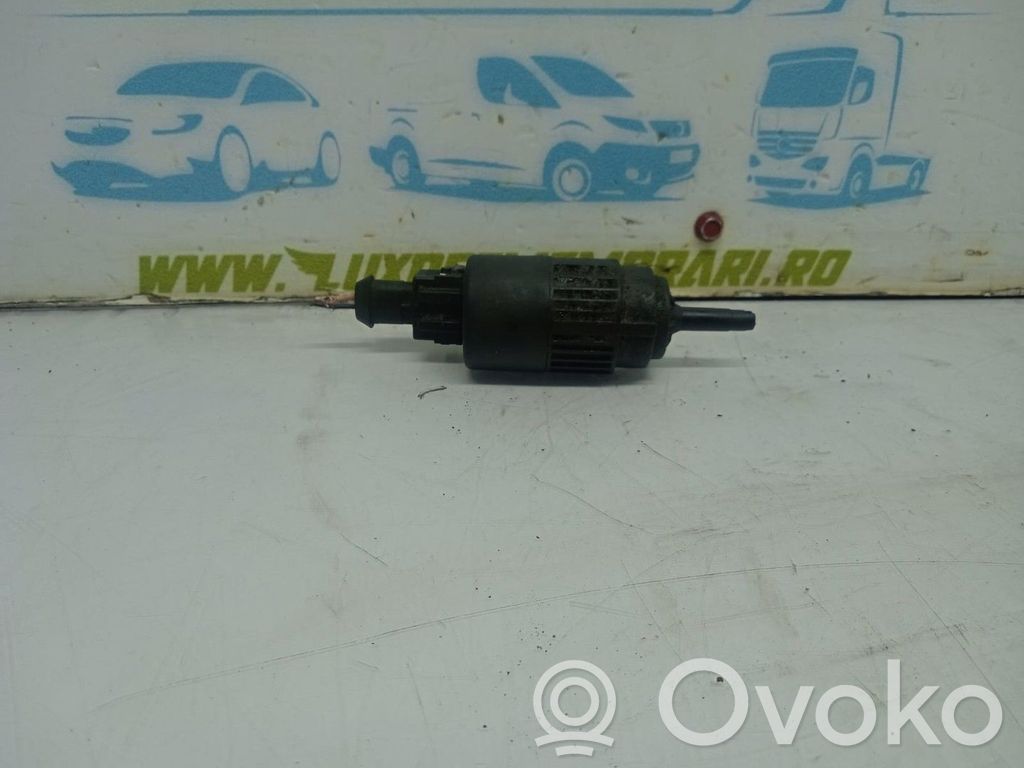 Mitsubishi Space Star Windscreen/windshield washer pump 