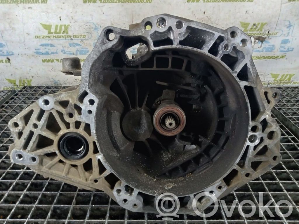 Opel Corsa D Scatola del cambio manuale a 5 velocità 
