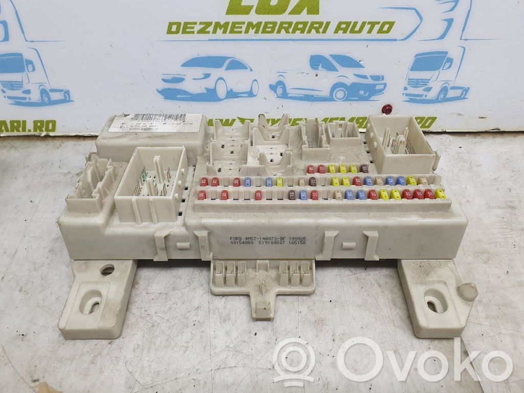 Sulakerasiasarja   4M5T14A073DF