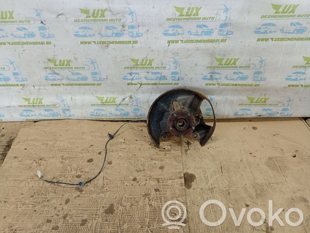 Mazda CX-7 Achsschenkel vorne 