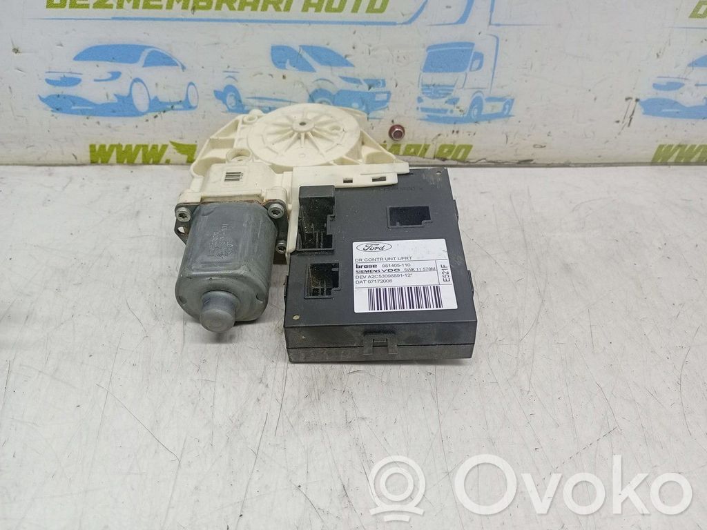 Ford Focus Front door window regulator motor 