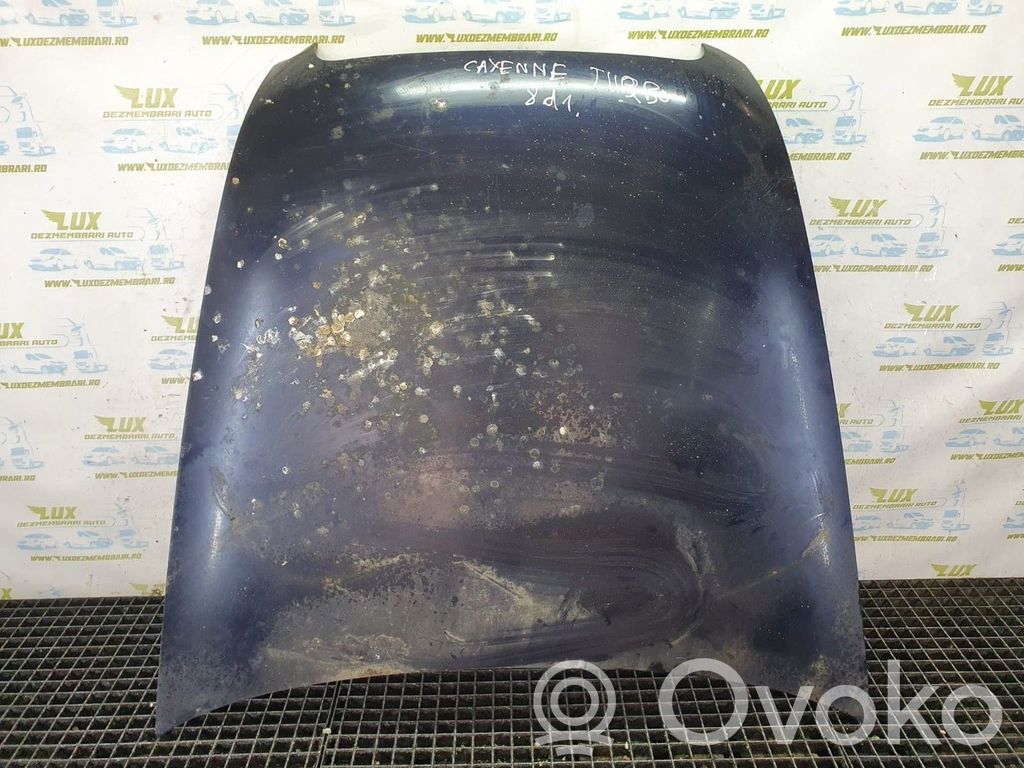 Couvercle, capot moteur