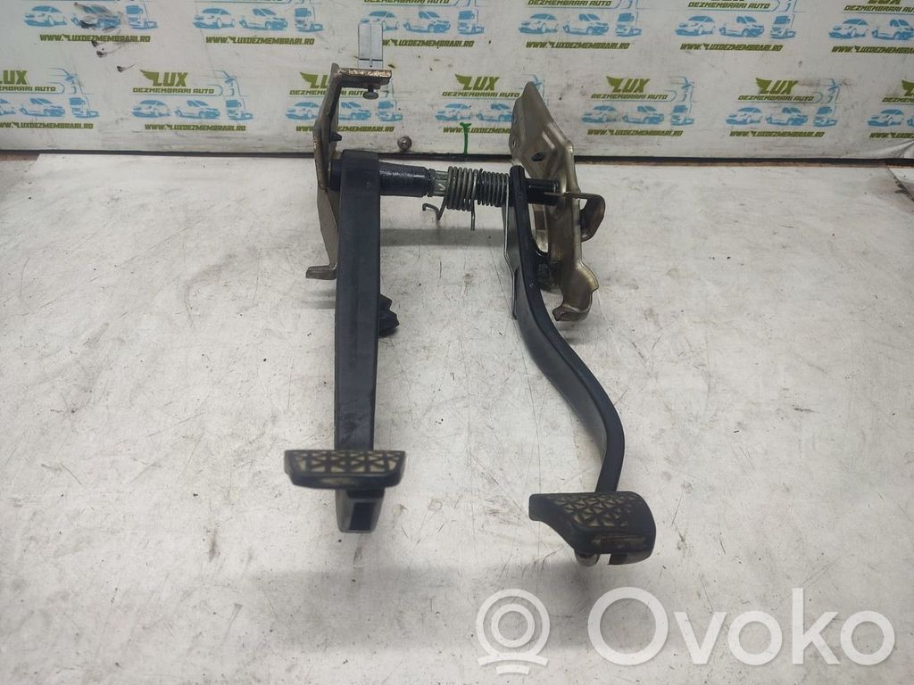 Opel Meriva A Assemblage pédale 