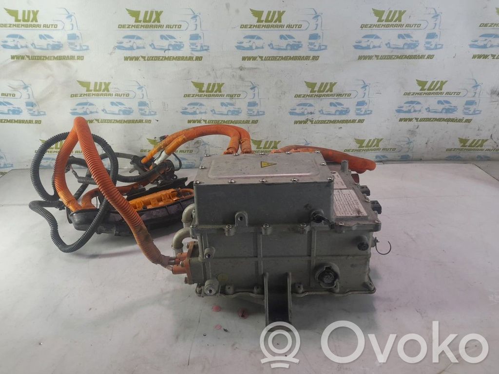 Inversor/convertidor de voltaje   296054750R