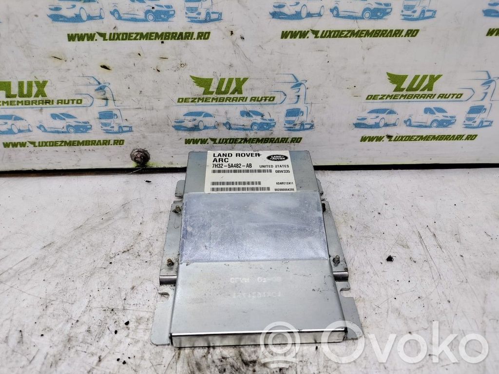 Land Rover Range Rover Sport L320 Sterownik / Moduł tylnego zawieszenia pneumatycznego 