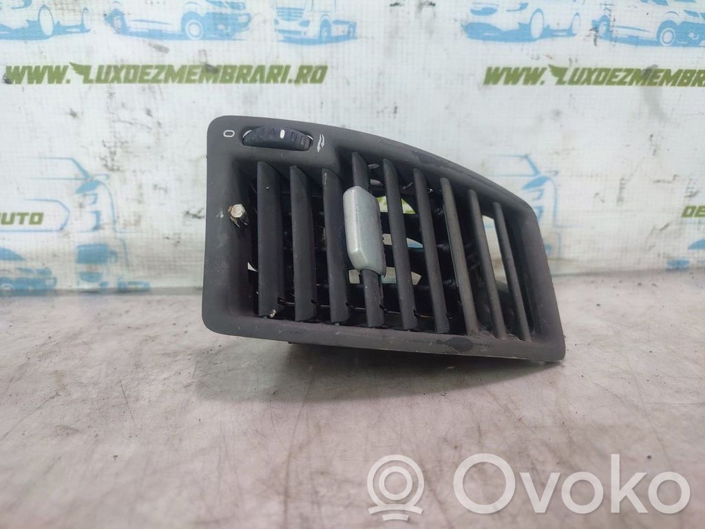 Grilă ventilație centrală   3409399