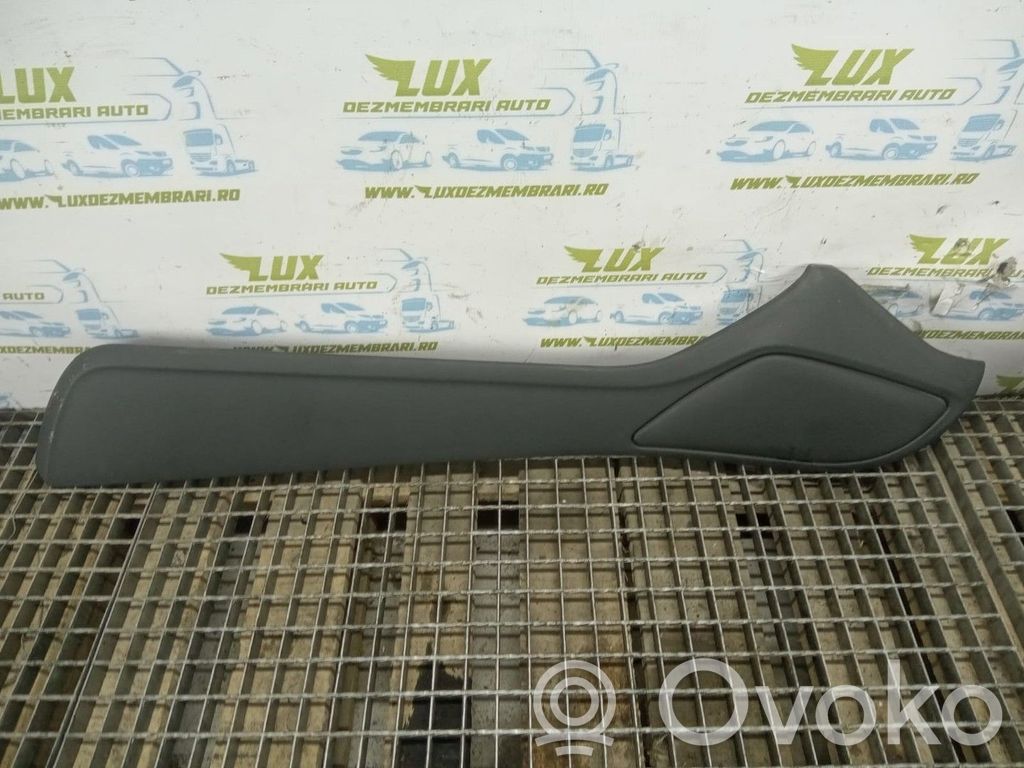 Audi A8 S8 D4 4H Listwa drzwi przednich