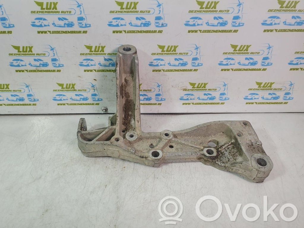 Volkswagen Golf V Base (soporte) 