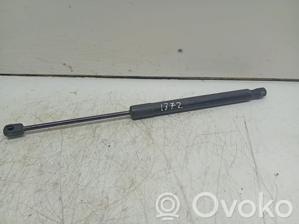 Volkswagen Golf VI Vérin de capot arrière