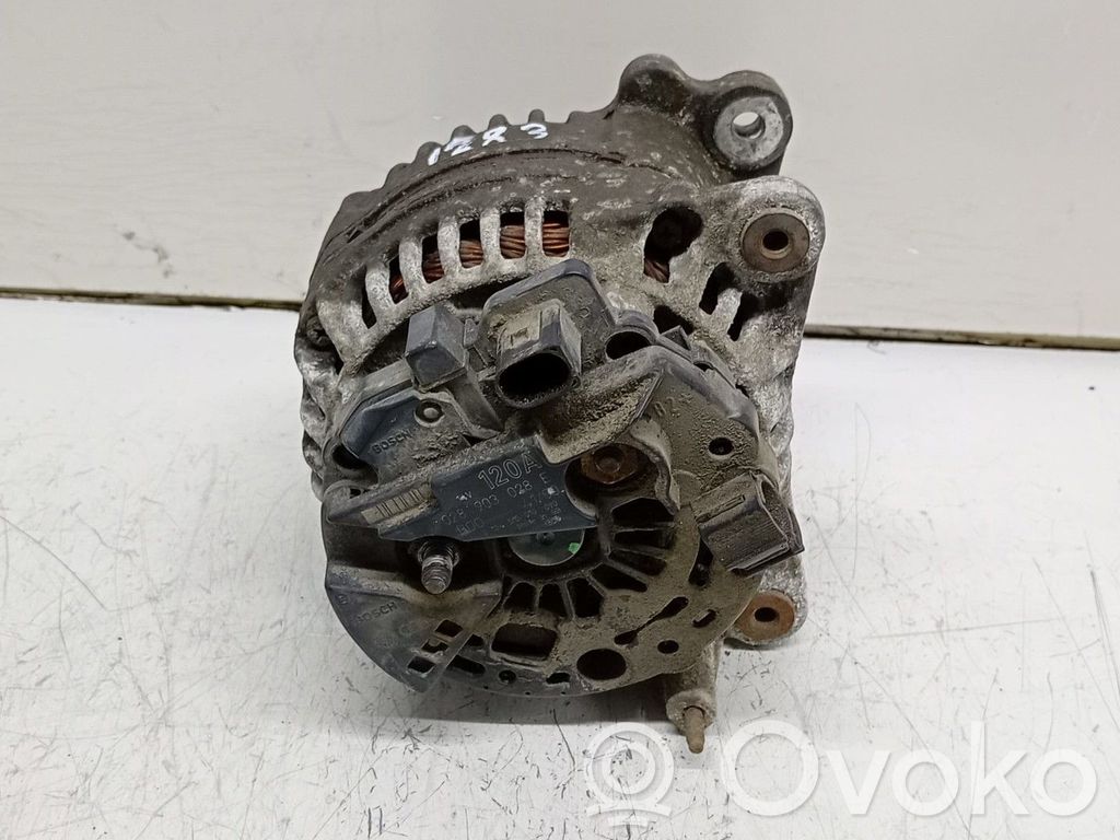 Alternator   028903028E