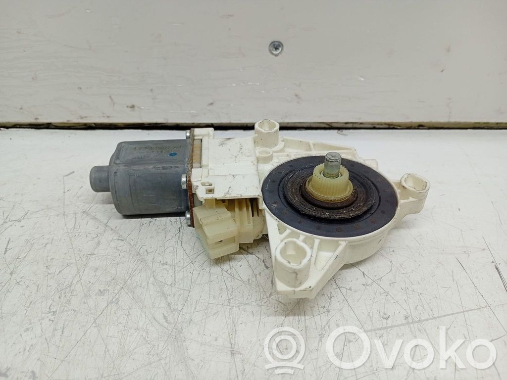 Mercedes-Benz ML W164 Motorino alzacristalli della portiera posteriore 
