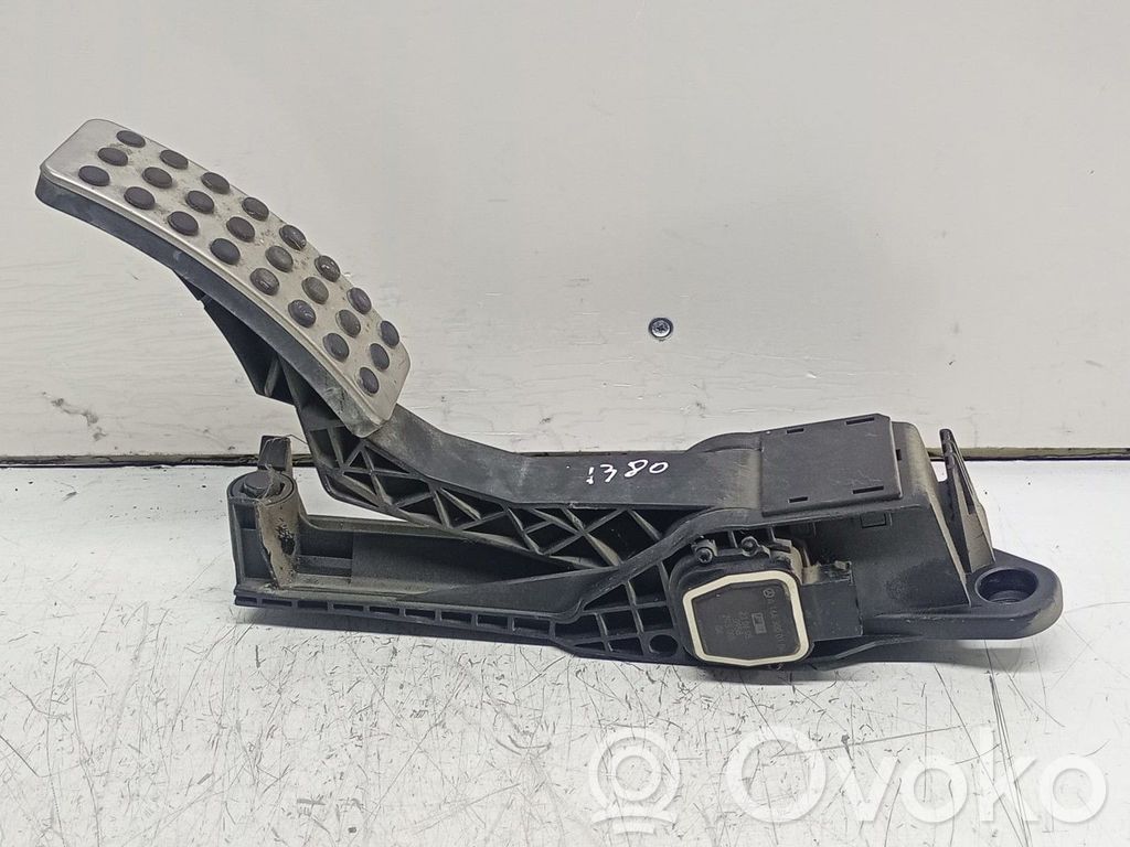 Mercedes-Benz ML W164 Pedale dell’acceleratore