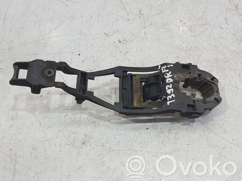 Volkswagen Golf IV Poignée extérieure de porte avant