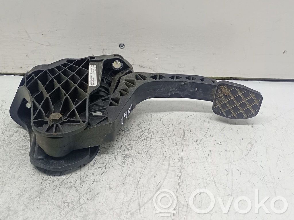 Volkswagen Golf VI Pedală ambreiaj 