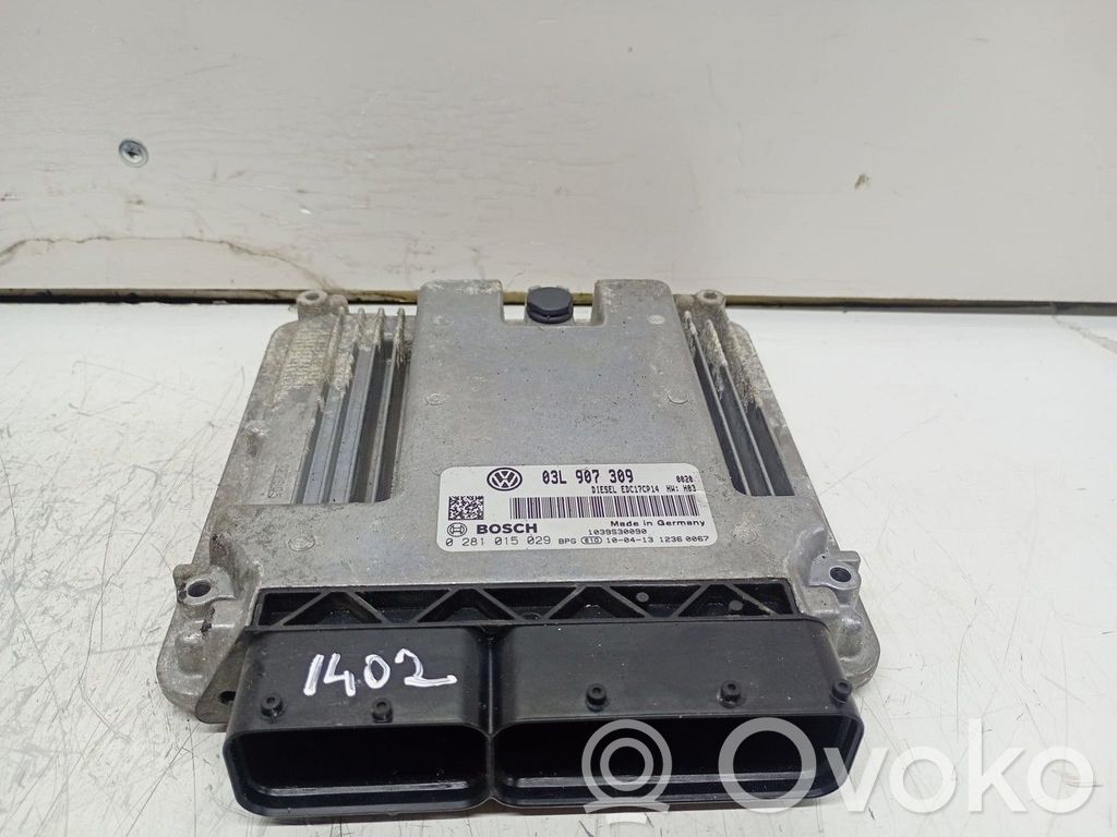 Volkswagen PASSAT CC Centralina/modulo motore ECU