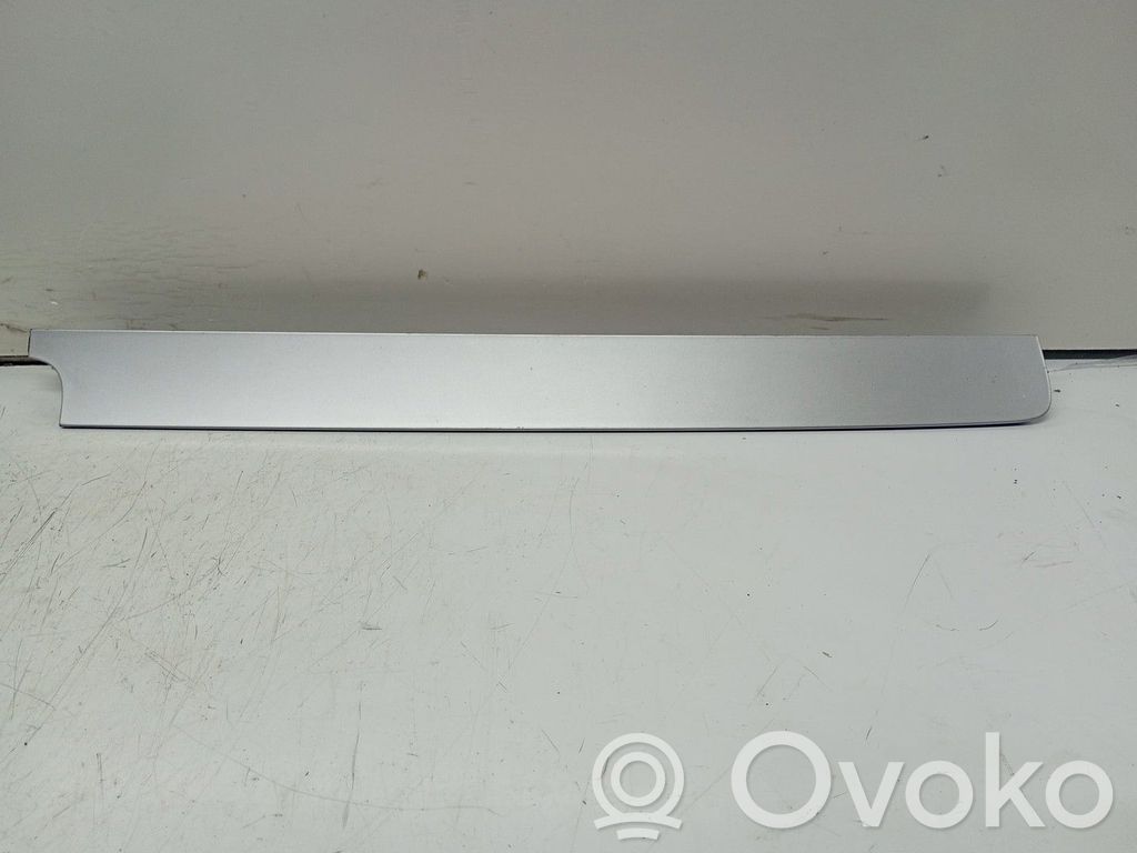 Volkswagen PASSAT CC Cornice cruscotto 