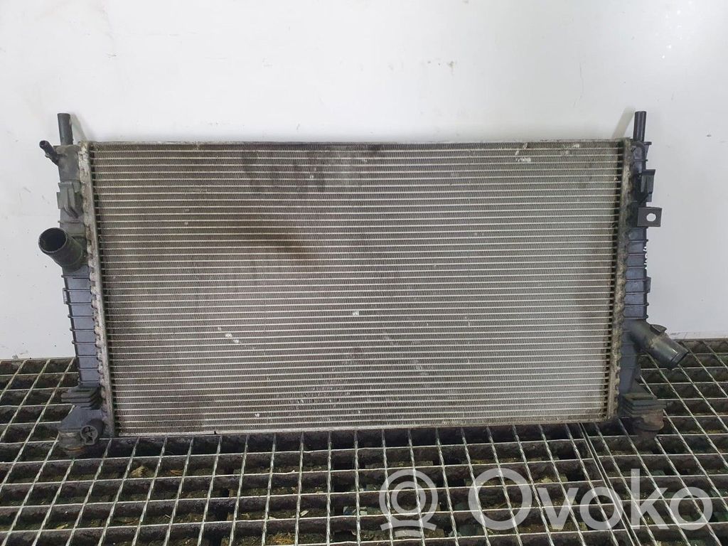 Ford Focus Radiatore di raffreddamento 