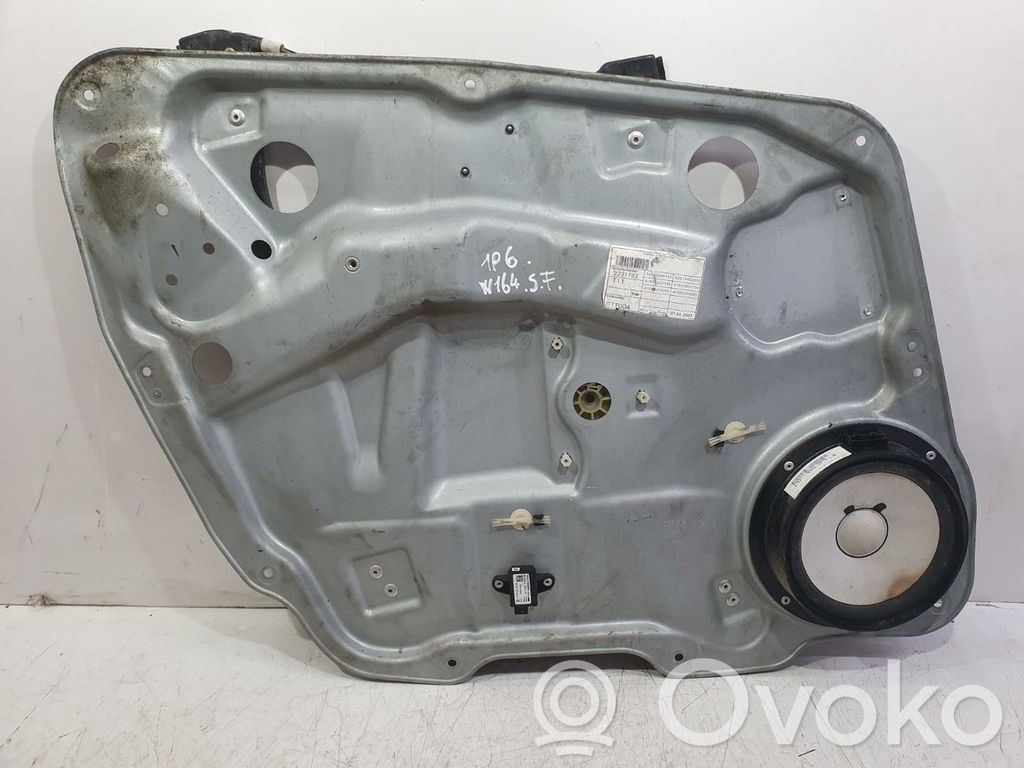 Mercedes-Benz ML W164 Elektryczny podnośnik szyby drzwi przednich 