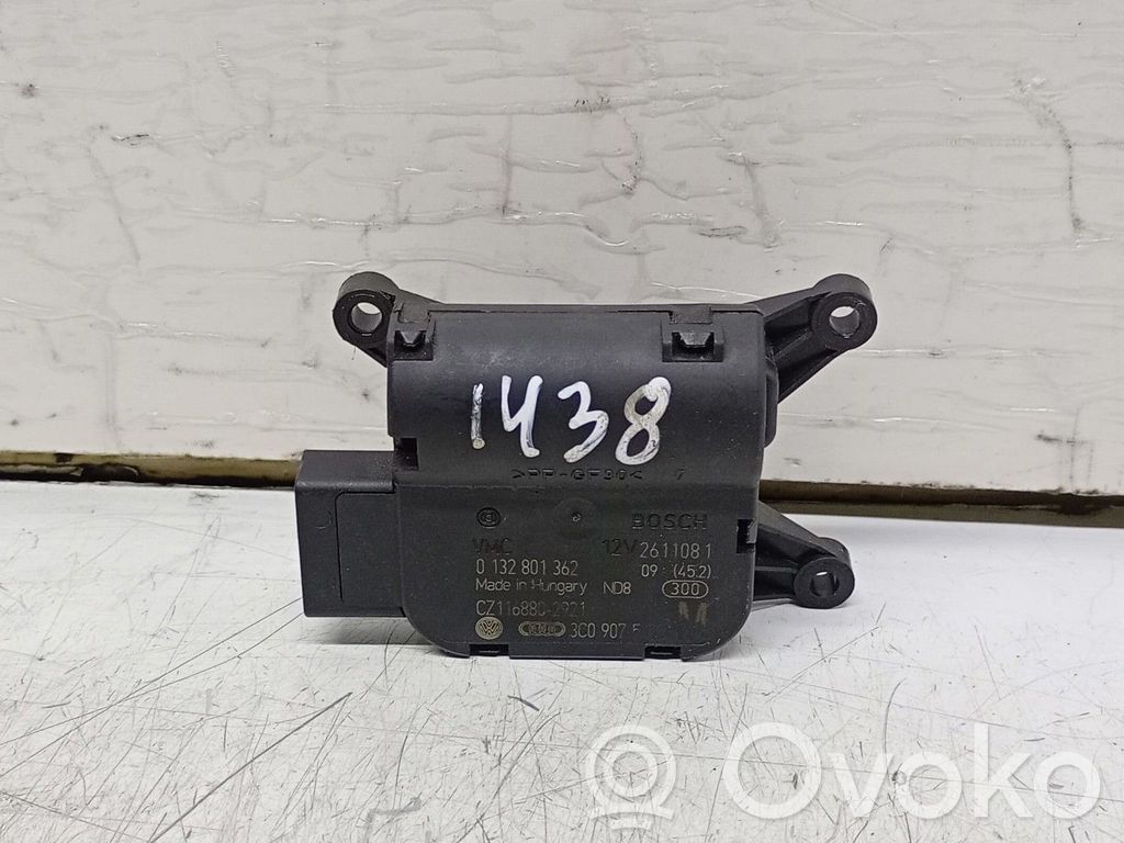 Volkswagen PASSAT B6 Actuator/motor clapetă debit aer A/C 