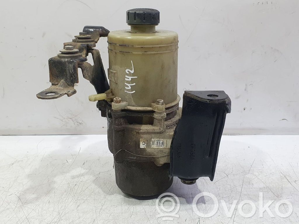 Skoda Fabia Mk1 (6Y) Pompa wspomagania 