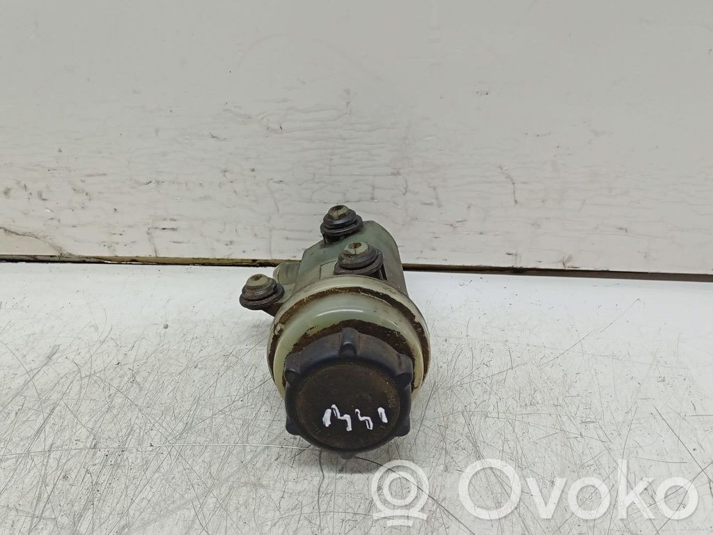 Ohjaustehostimen nestesäiliö   98AG3R700AH