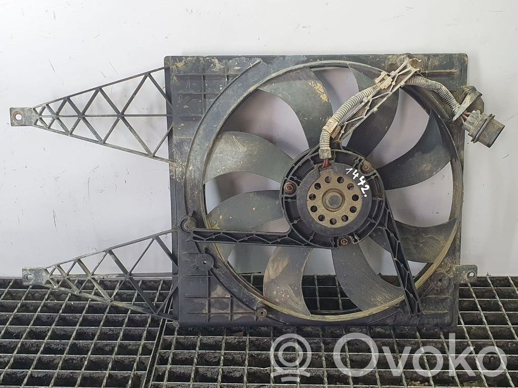 Skoda Fabia Mk1 (6Y) Ventilator electric răcire radiator 