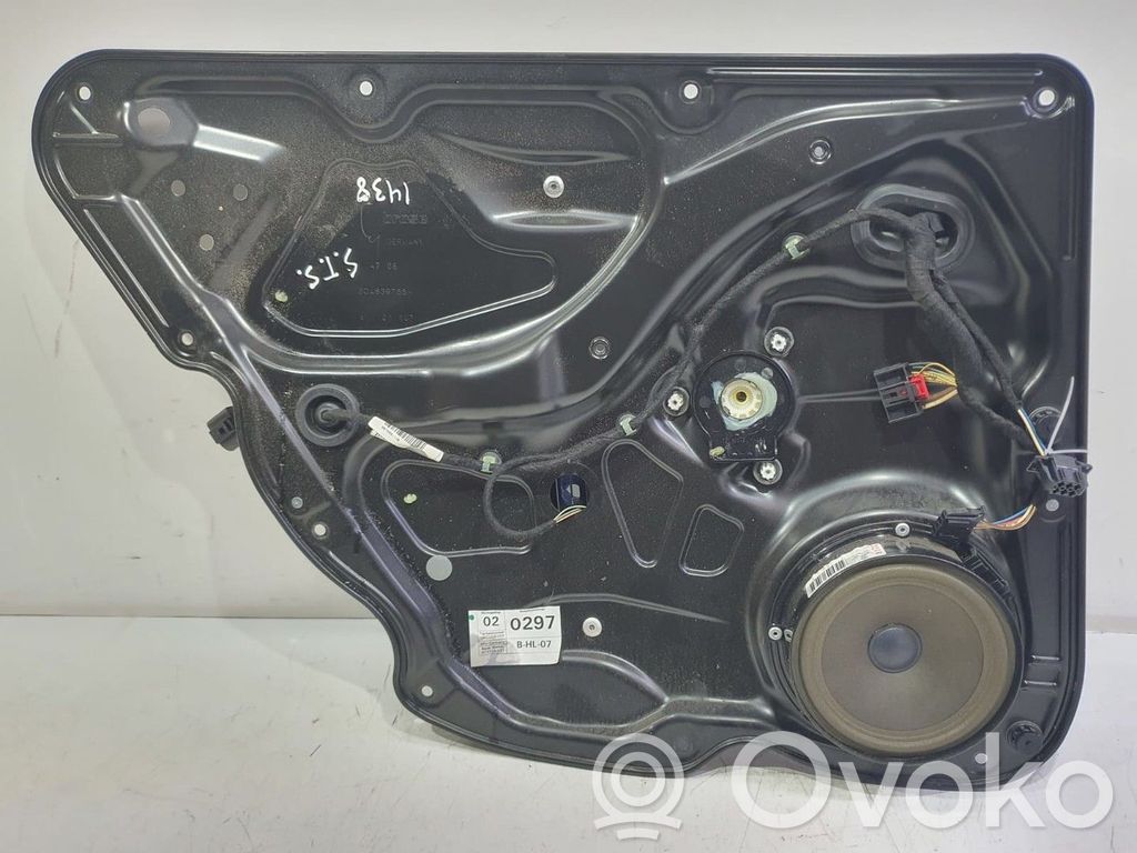 Volkswagen PASSAT B6 Alzacristalli della portiera posteriore con motorino 